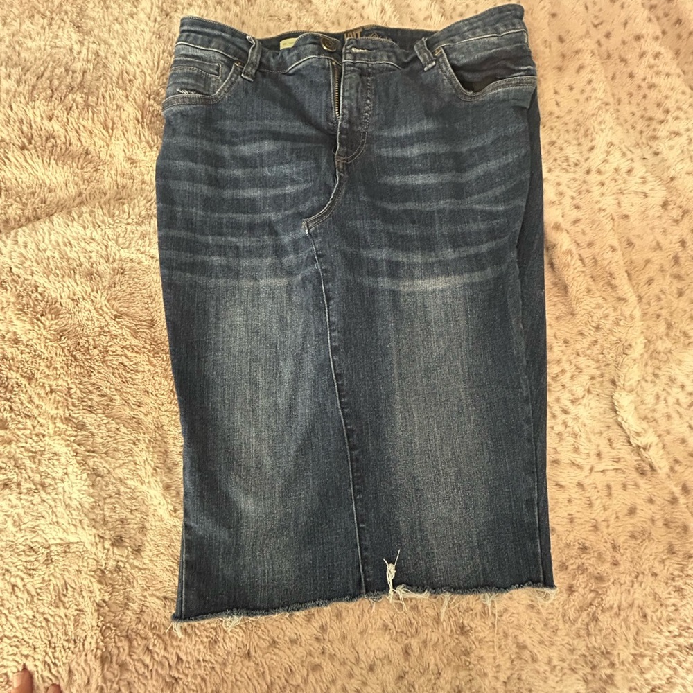 Kut from the Kloth Western Dark Wash Denim Long Skirt 14w